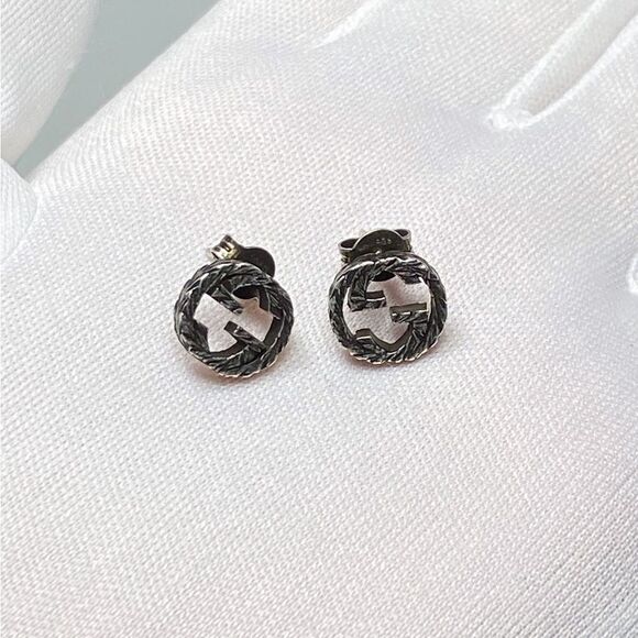 Gucci Stud Earrings With Interlocking G Motif in Aged Sterling Silver - Picture 1 of 8